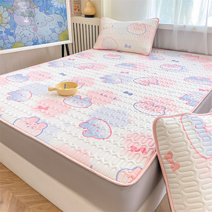 91家纺网 家纺一手货源 找家纺 布卢姆床垫 2025新款5mmA类乳胶凉席床笠套件夏被组合 蝴蝶兔