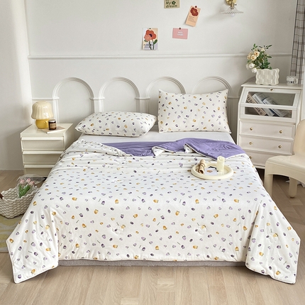 91家纺网 家纺一手货源 找家纺 有货 2024新款全棉针织印花夏被被子被芯大豆被 夏被-芋泥草莓