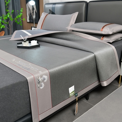 91家纺网 家纺一手货源 找家纺 （总）小牛席业 2024新款加厚款-绣球草本清凉冰藤席系列凉席藤席冰藤席冰丝席竹席乳胶席乳胶凉席凉感豆豆席	