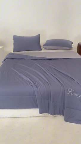 91家纺网 家纺一手货源 找家纺 佳居缘 2024新款纯色绣花冰氨夏被 古典灰