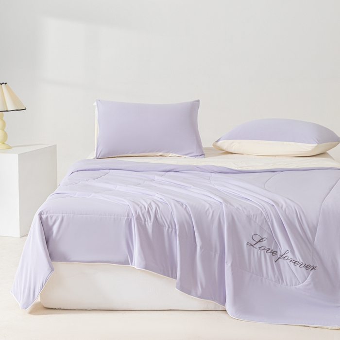 91家纺网 家纺一手货源 找家纺 佳居缘 2024新款纯色绣花冰氨夏被 香芋紫