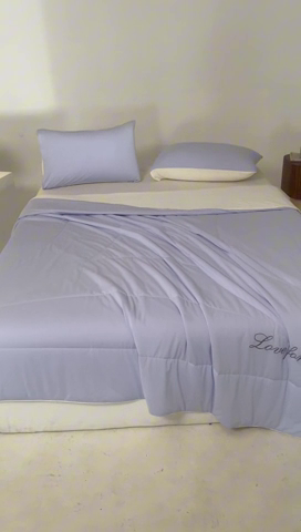 91家纺网 家纺一手货源 找家纺 佳居缘 2024新款纯色绣花冰氨夏被 梦幻蓝