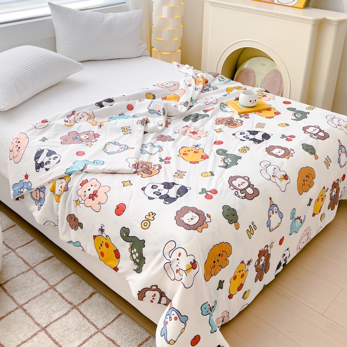 91家纺网 家纺一手货源 找家纺 久典家居 2024新款A类氨纶抗菌印花凉感丝夏被空调被 动物乐园