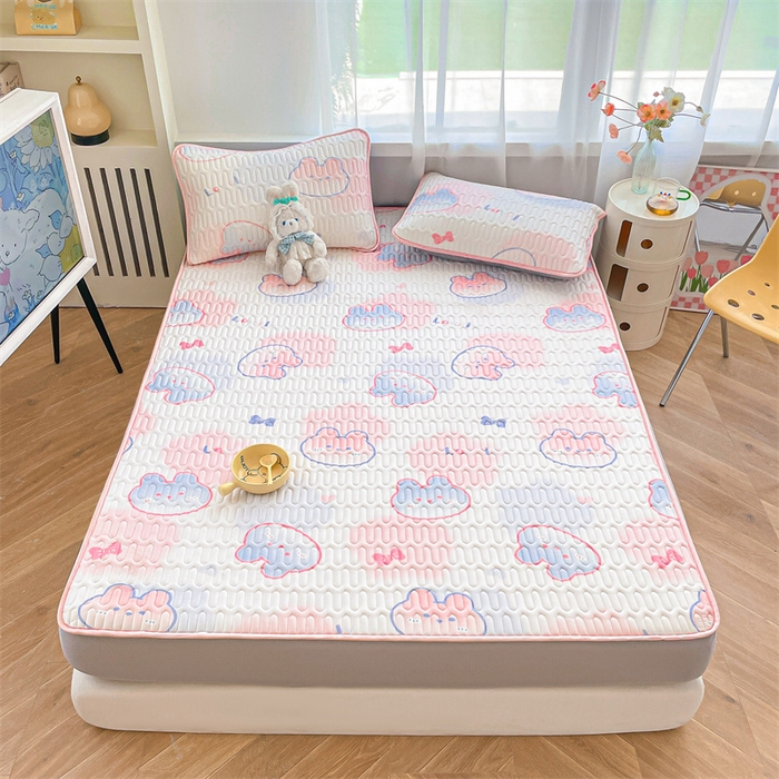 91家纺网 家纺一手货源 找家纺 布卢姆床垫 2025新款5mmA类乳胶凉席床笠套件夏被组合 蝴蝶兔