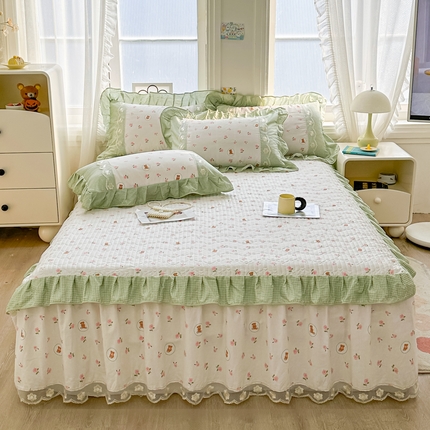 宜凡家纺 2024新款复古双拼全棉印花夹棉床笠式床裙三件套 花果小熊
