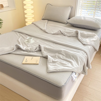 91家纺网 家纺一手货源 找家纺 （总）欧邦 2025新款华夫格冰豆凉感床笠款夏被套件（外贸供货）