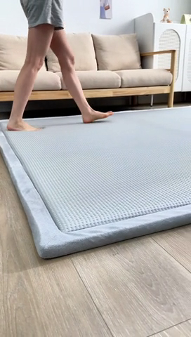 91家纺网 家纺一手货源 找家纺 锦丝钰床垫 2025新款冰豆豆多功能地铺睡垫 冰豆豆~灰