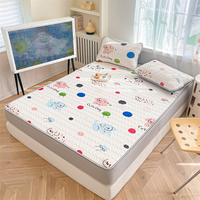 91家纺网 家纺一手货源 找家纺 布卢姆床垫 2025新款5mmA类乳胶凉席床笠套件夏被组合 cute小狗