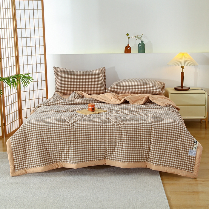 91家纺网 家纺一手货源 找家纺 花言狐语 2025新款A类全棉水洗棉夏被四件套 米小格-单夏被