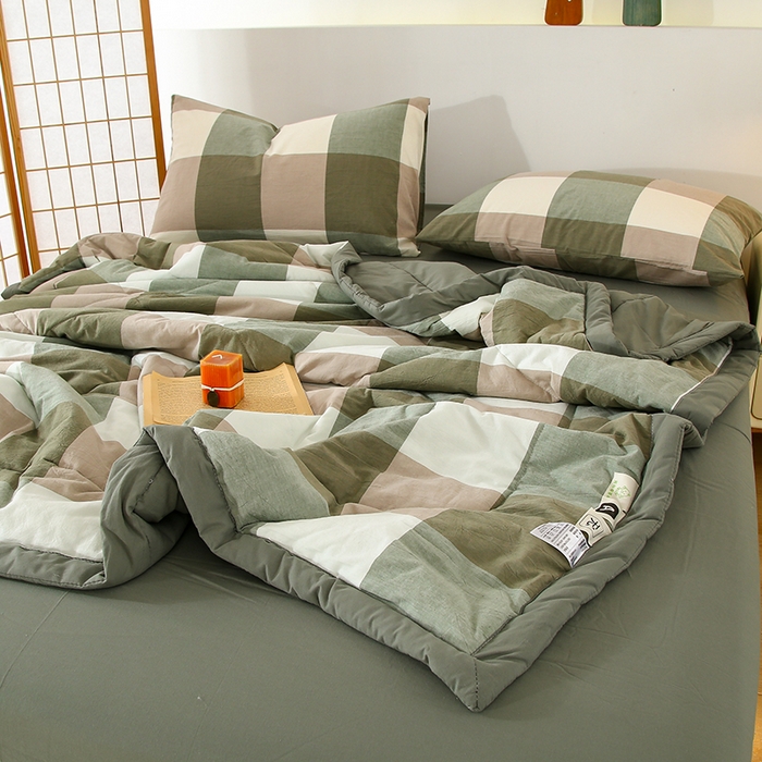 91家纺网 家纺一手货源 找家纺 花言狐语 2025新款A类全棉水洗棉夏被四件套 绿大格-单夏被