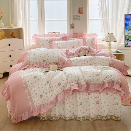 91家纺网 家纺一手货源 找家纺 （总）宜凡家纺 2024新款复古双拼全棉印花夹棉床笠式床裙四件套