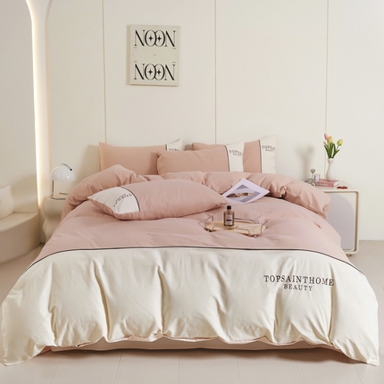 91家纺网 家纺一手货源 找家纺 涵美人家纺 2025新款纯棉全棉长绒棉高密加克重双拼刺绣四件套 蔷薇粉