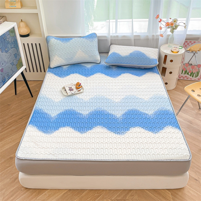 91家纺网 家纺一手货源 找家纺 布卢姆床垫 2025新款5mmA类乳胶凉席床笠套件夏被组合 海天线