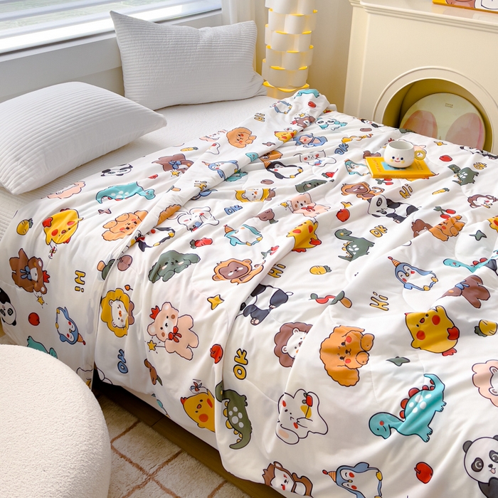 91家纺网 家纺一手货源 找家纺 久典家居 2024新款A类氨纶抗菌印花凉感丝夏被空调被 动物乐园