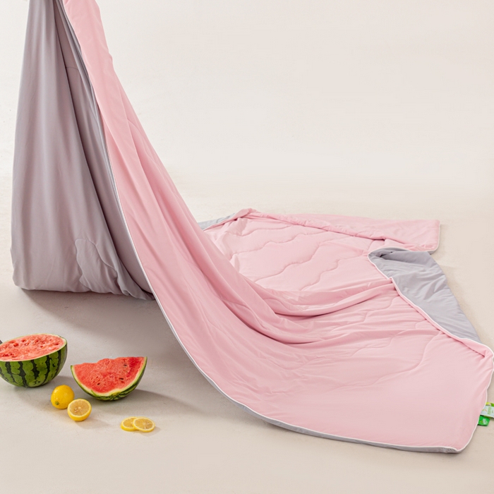 91家纺网 家纺一手货源 找家纺 佳居缘 2024新款西瓜冰柠被空调被夏被 蜜桃粉