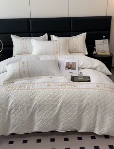 91家纺网 家纺一手货源 找家纺 梦之岛 2024新款A类浮雕立体水洗真丝天丝四件套 浮雕路易斯-奶白