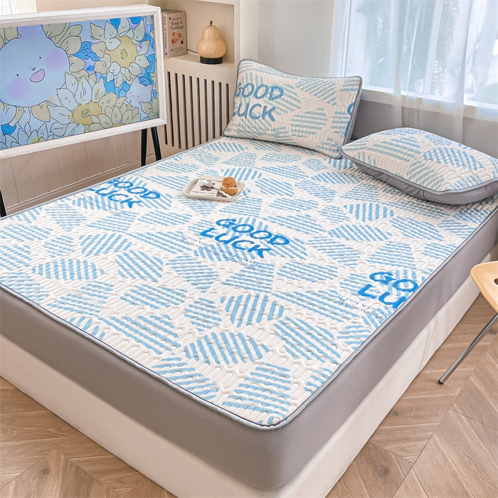 91家纺网 家纺一手货源 找家纺 布卢姆床垫 2025新款5mmA类乳胶凉席床笠套件夏被组合 几何