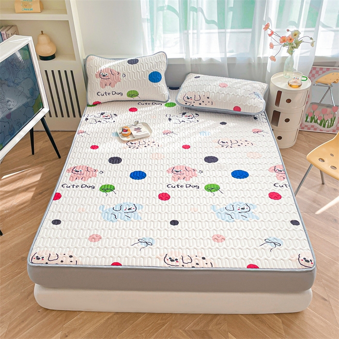 91家纺网 家纺一手货源 找家纺 布卢姆床垫 2025新款5mmA类乳胶凉席床笠套件夏被组合 cute小狗