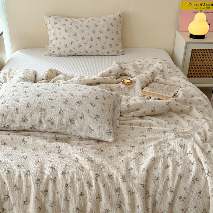 91家纺网 家纺一手货源 找家纺 萝莉家纺 2024新款全棉双层皱皱纱夏被 莉莉纱