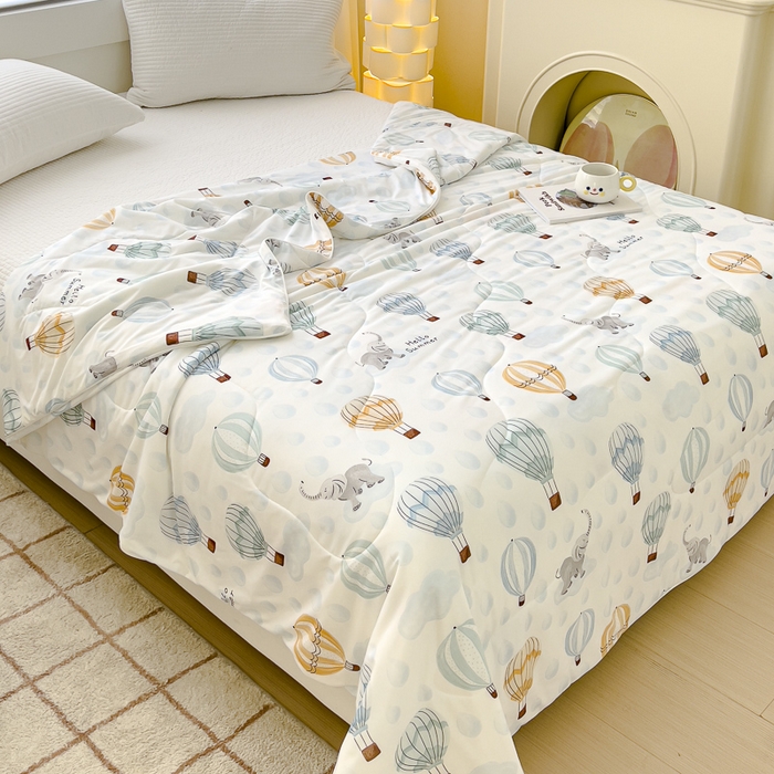 91家纺网 家纺一手货源 找家纺 久典家居 2024新款A类氨纶抗菌印花凉感丝夏被空调被 热气球