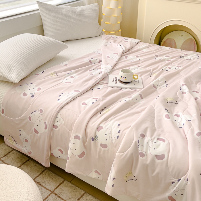 91家纺网 家纺一手货源 找家纺 久典家居 2024新款A类氨纶抗菌印花凉感丝夏被空调被 小象