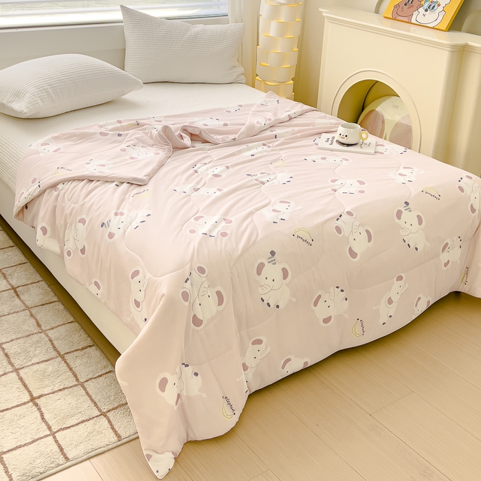 91家纺网 家纺一手货源 找家纺 久典家居 2024新款A类氨纶抗菌印花凉感丝夏被空调被 小象