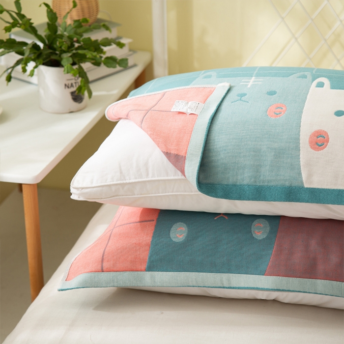 91家纺网 家纺一手货源 找家纺 朴尔家纺-毛巾被 2024新款卡通风格全棉四层纱布枕巾 小猫-绿