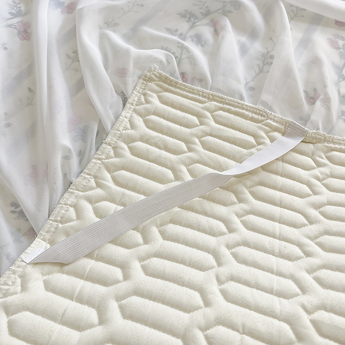 91家纺网 家纺一手货源 找家纺 慕澄家纺 2024新款小版印花床裙款乳胶凉席三件套 床裙款-心情