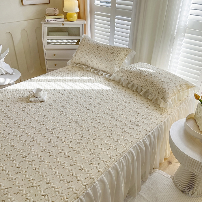 91家纺网 家纺一手货源 找家纺 慕澄家纺 2024新款小版印花床裙款乳胶凉席三件套 床裙款-叶子青青