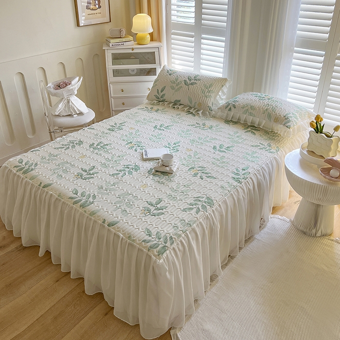91家纺网 家纺一手货源 找家纺 慕澄家纺 2024新款小版印花床裙款乳胶凉席三件套 床裙款-绿叶