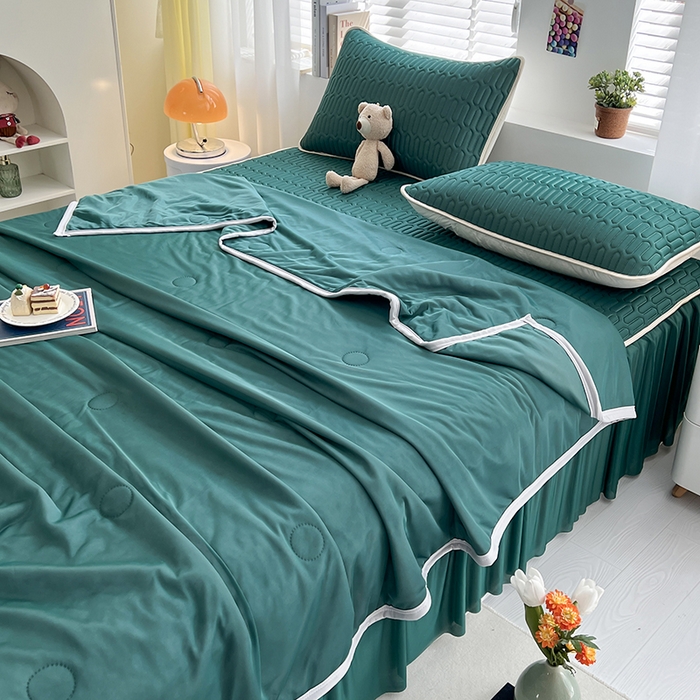 91家纺网 家纺一手货源 找家纺 爱洛 2024新款凉感丝乳胶凉席夏被四件套夏凉被空调被乳胶席 墨绿