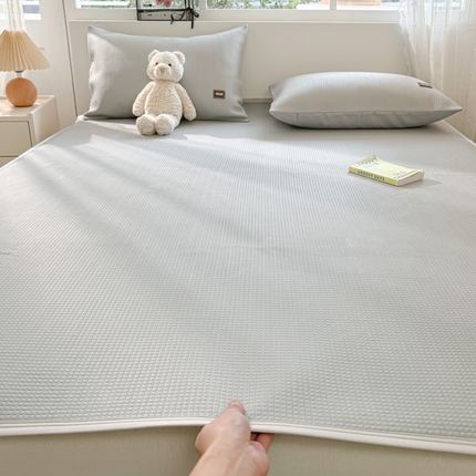 慕澄家纺 2024新款高克重冰豆豆复合纯色贴标凉席  冰激凌-灰