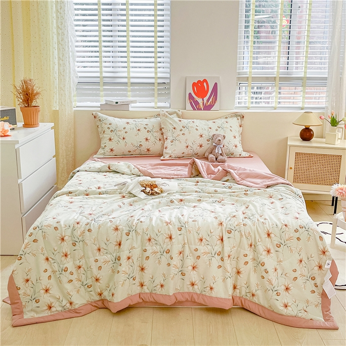 91家纺网 家纺一手货源 找家纺 梵克保罗 2024新款春夏水洗棉麻双层纱夏被四件套 花样甜心