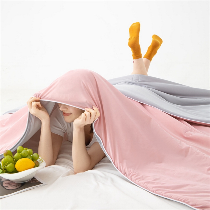 91家纺网 家纺一手货源 找家纺 （总）小久久（小九九） 2024新款A类凉感丝冰乐熊夏被