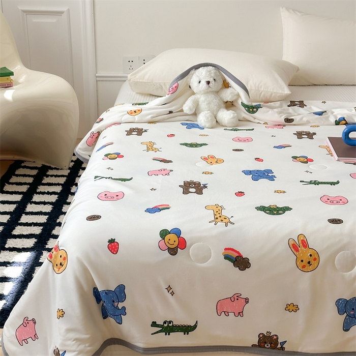 91家纺网 家纺一手货源 找家纺 觅糖  2024春夏新款针织云柔大豆夏被24组 动物乐园