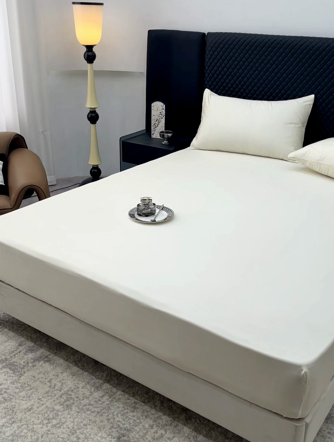 91家纺网 家纺一手货源 找家纺 简宜家居 2025新款60支兰精天丝单品床笠 柔肌-绵白