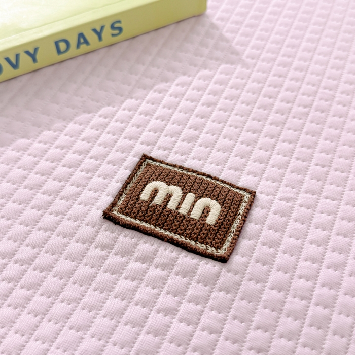 91家纺网 家纺一手货源 找家纺 慕澄家纺 2024新款高克重冰豆豆复合纯色贴标凉席  冰激凌-紫