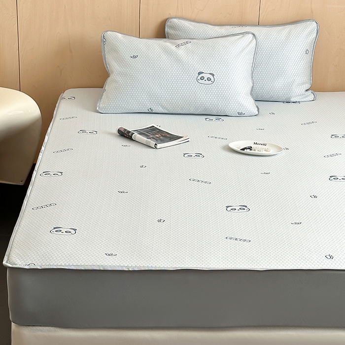 91家纺网 家纺一手货源 找家纺 顾里家纺 新款冰豆豆立体提花软席床笠款 小熊猫蓝