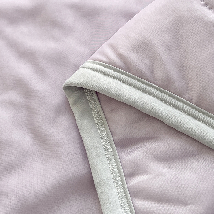 91家纺网 家纺一手货源 找家纺 爱洛 2024新款凉感丝乳胶凉席夏被四件套夏凉被空调被乳胶席 紫色