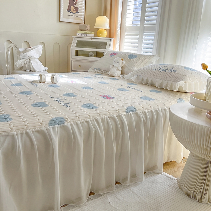 91家纺网 家纺一手货源 找家纺 慕澄家纺 2024新款小版印花床裙款乳胶凉席三件套 床裙款-心情