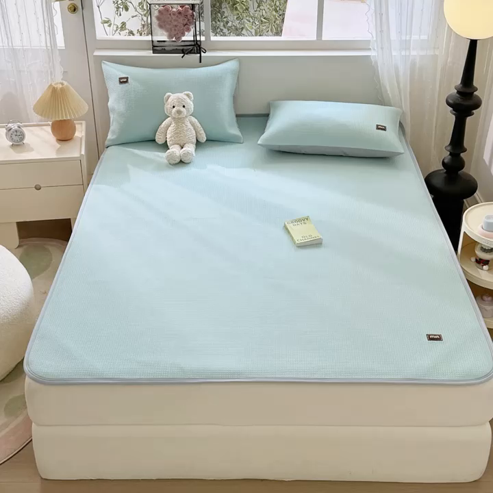 91家纺网 家纺一手货源 找家纺 慕澄家纺 2024新款高克重冰豆豆复合纯色贴标凉席  冰激凌-蓝