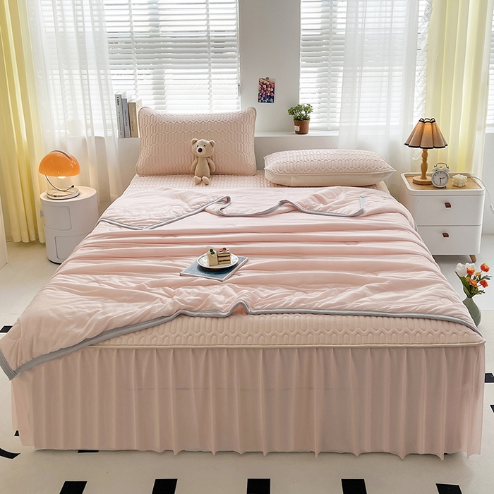 91家纺网 家纺一手货源 找家纺 爱洛 2024新款凉感丝乳胶凉席夏被四件套夏凉被空调被乳胶席 粉玉