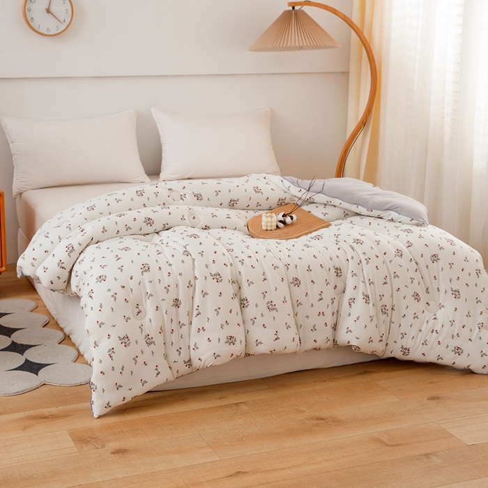 91家纺网 家纺一手货源 找家纺 啊雅家居 2025新款A类针织棉云柔大豆被抗菌被子被芯  小红果