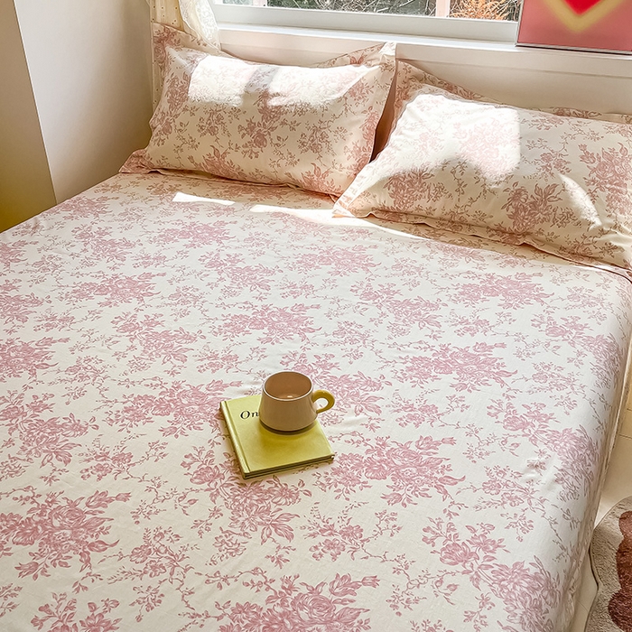 91家纺网 家纺一手货源 找家纺 绵庭家纺 2024新款AB版12868全棉印花单床单 藤蔓花影-粉