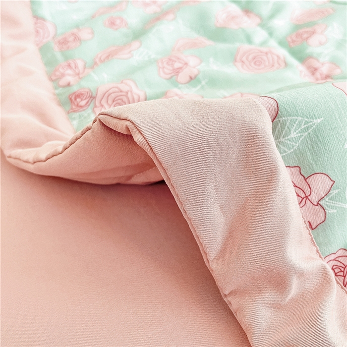 91家纺网 家纺一手货源 找家纺 梵克保罗 2024新款春夏水洗棉麻双层纱夏被四件套 爱丽丝