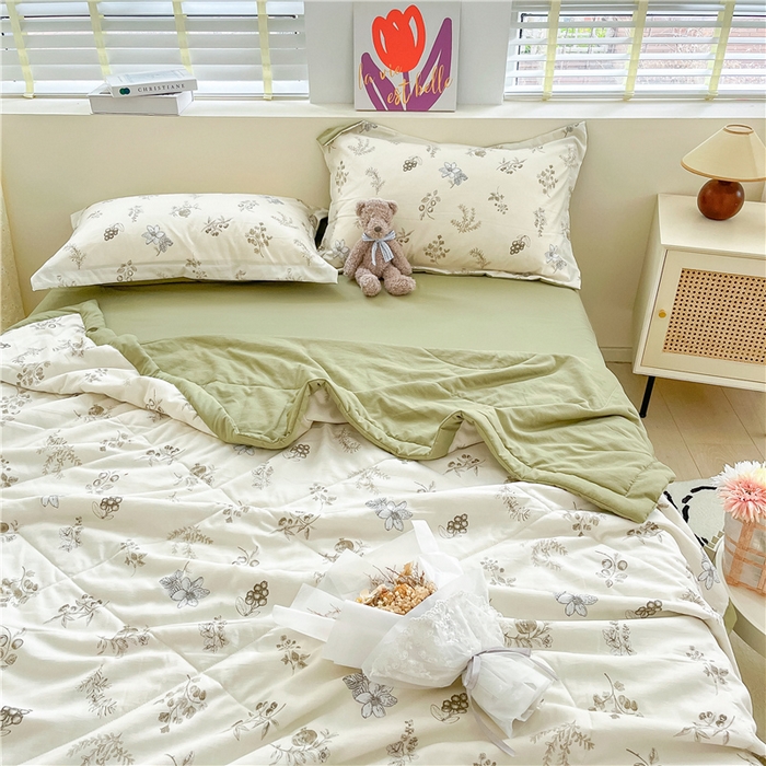 91家纺网 家纺一手货源 找家纺 梵克保罗 2024新款春夏水洗棉麻双层纱夏被四件套 石榴花开