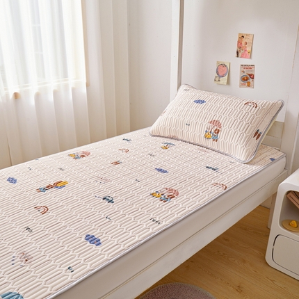 91家纺网 家纺一手货源 找家纺 爱思凯家纺 2025款【印花学生床乳胶凉席】清新乳胶条席 清新乳胶条席-打伞小兔