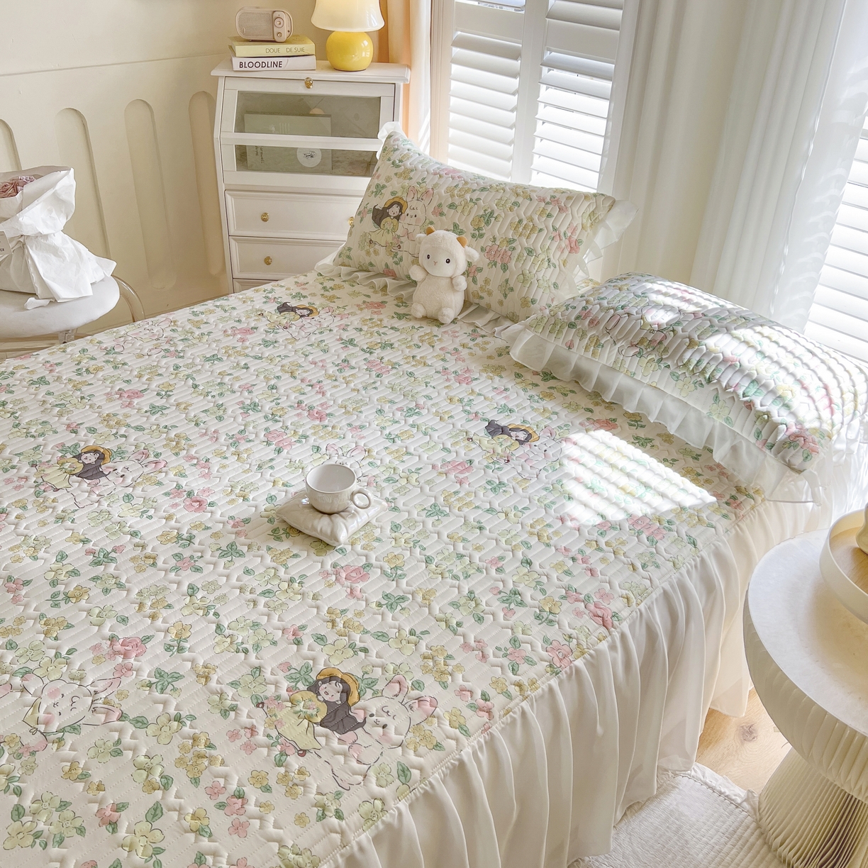 91家纺网 家纺一手货源 找家纺 慕澄家纺 2024新款小版印花床裙款乳胶凉席三件套 床裙款-夏天