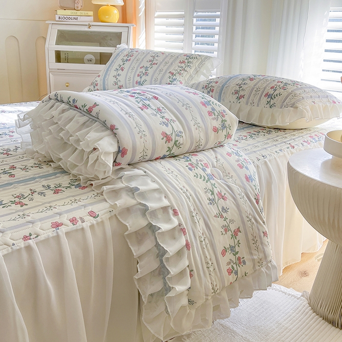 91家纺网 家纺一手货源 找家纺 慕澄家纺 2024新款小版印花床裙款乳胶凉席凉感丝夏被四件套 床裙款-花藤