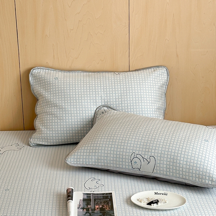 91家纺网 家纺一手货源 找家纺 顾里家纺 新款冰豆豆立体提花软席床笠款 北极熊蓝